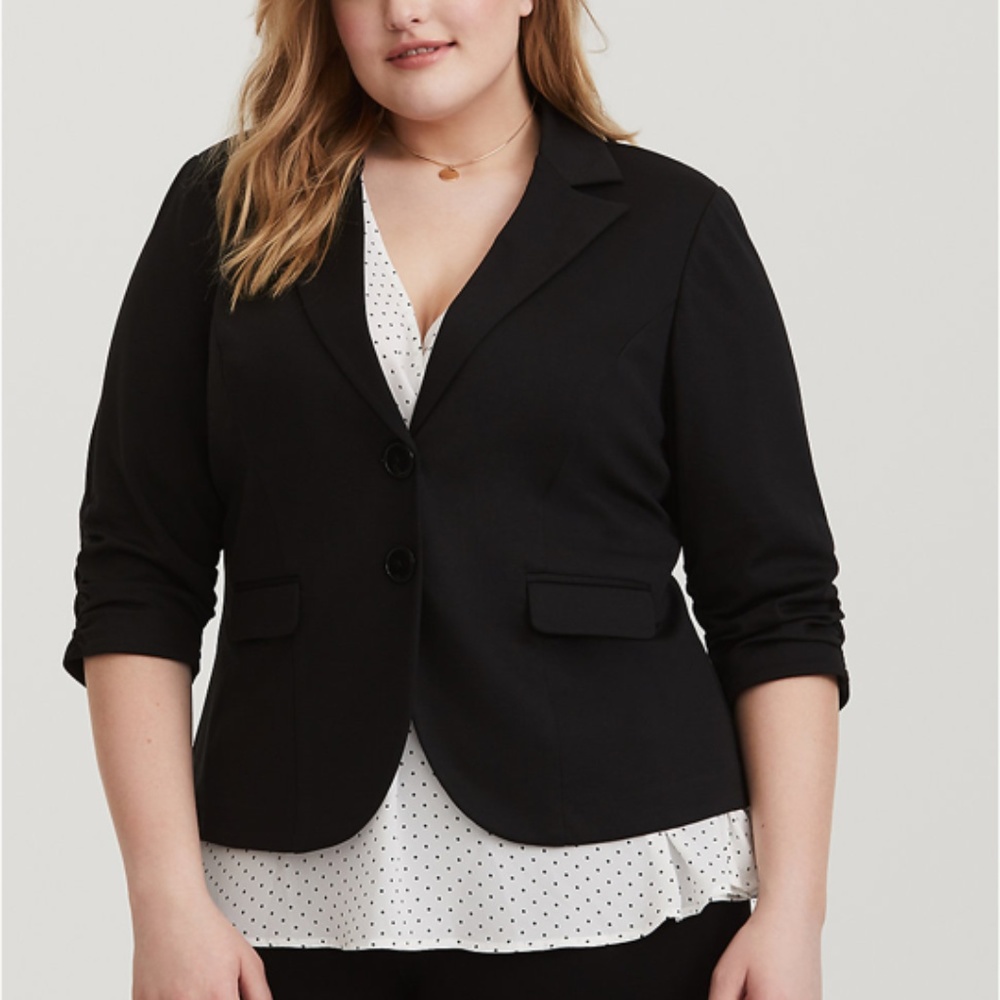 PLUS SIZE RUCHED SLEEVE PONTE BLAZER Size 0